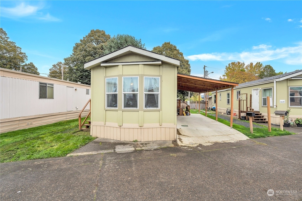 Photo of Mobile Home