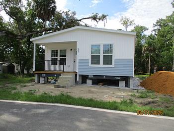 Thumbnail of mobile home