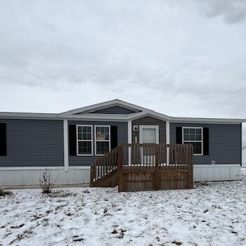 Thumbnail of mobile home