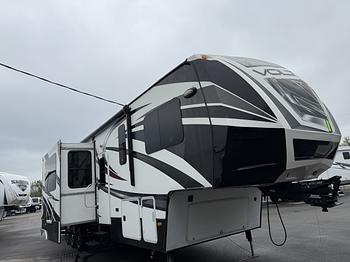 Thumbnail of RV