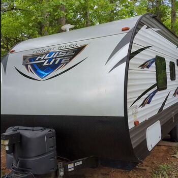 Thumbnail of RV