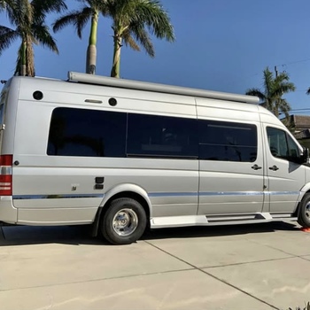 Thumbnail of RV