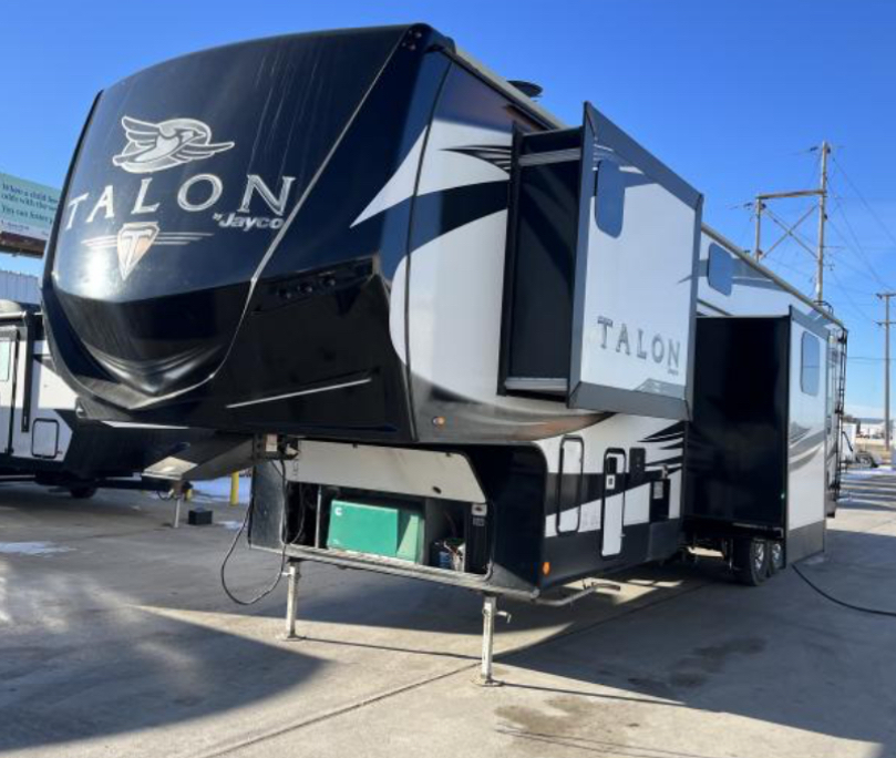 Photo of Rv