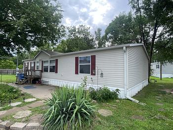 Thumbnail of mobile home