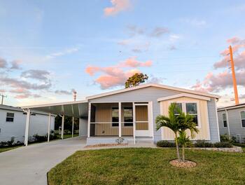 Thumbnail of mobile home