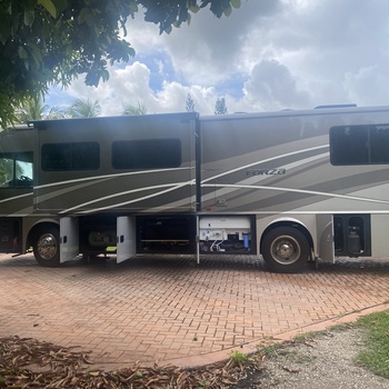 Thumbnail of RV