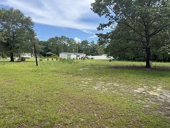Thumbnail of mobile home lot