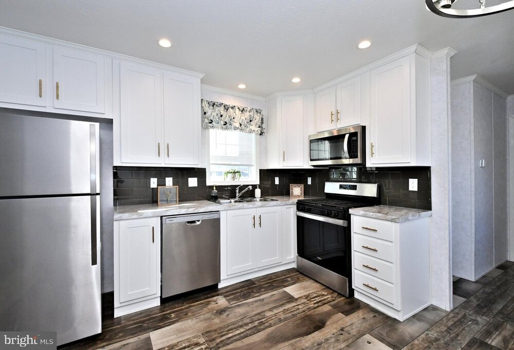 Photo of Mobile Home