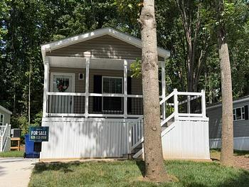 Thumbnail of mobile home