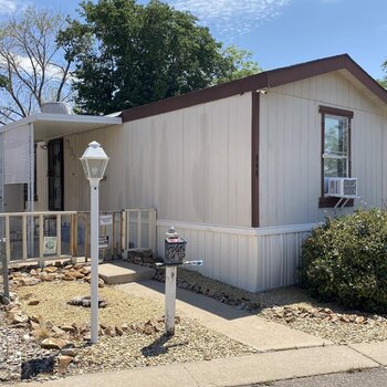 Thumbnail of mobile home