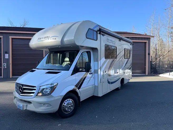 Photo of Rv