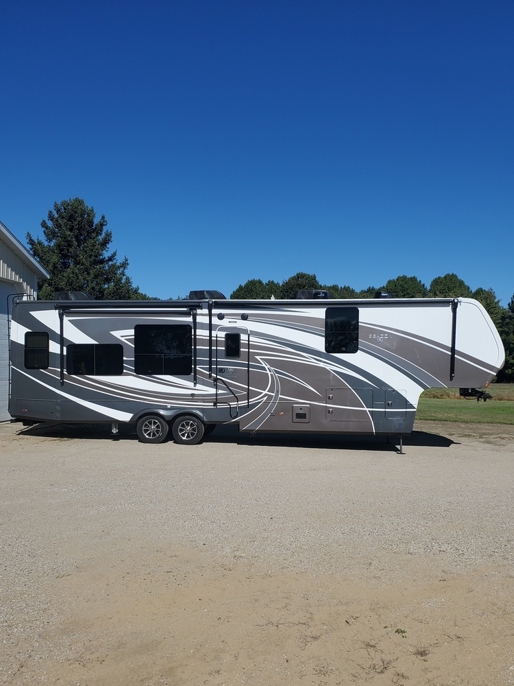 Photo of Rv