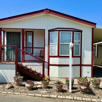 Thumbnail of mobile home