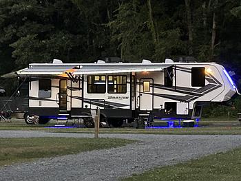 Thumbnail of RV