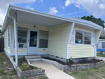 Thumbnail of mobile home