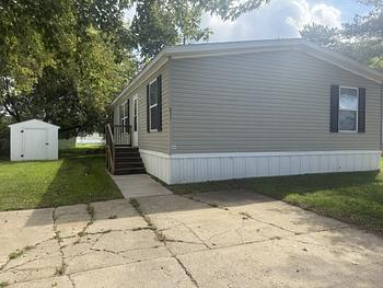 Thumbnail of mobile home