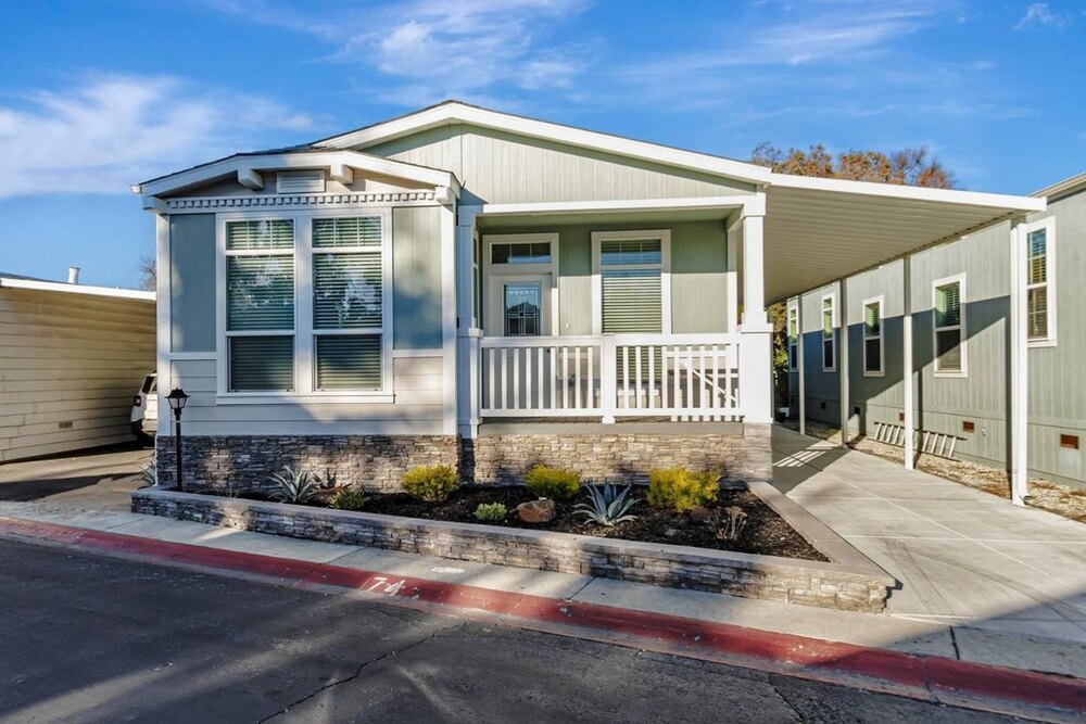 Photo of Mobile Home
