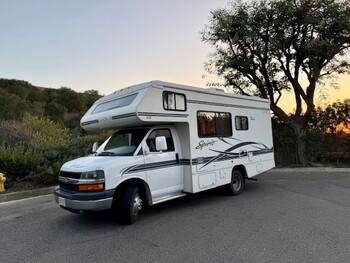 Thumbnail of RV