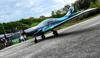 Thumbnail of aircraft