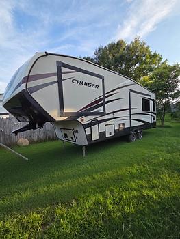 Thumbnail of RV