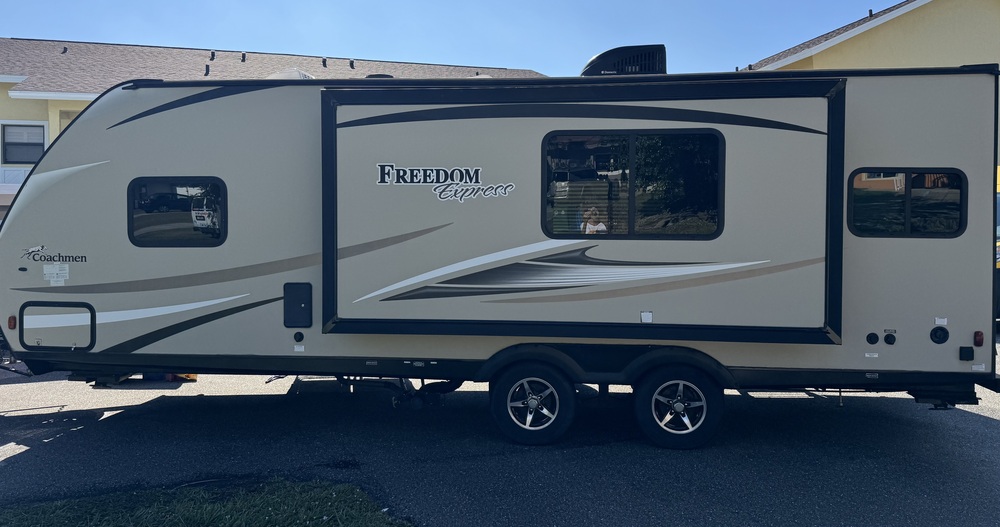 Photo of Rv