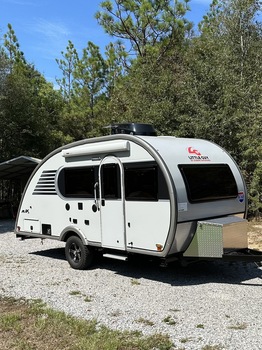 Thumbnail of RV