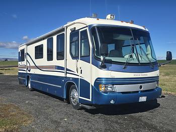 Thumbnail of RV