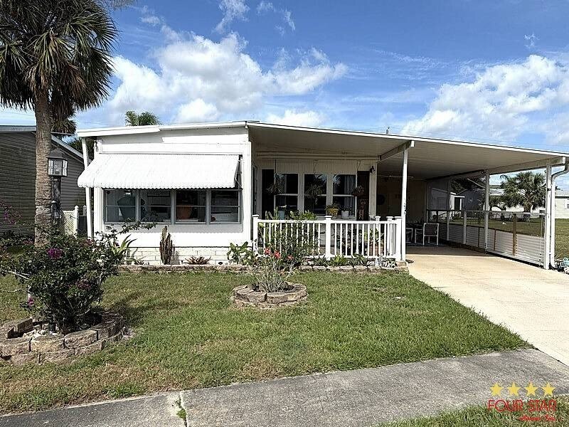 Photo of Mobile Home