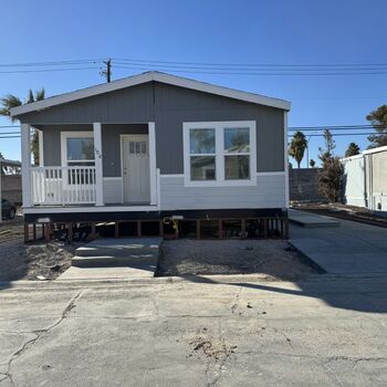 Thumbnail of mobile home