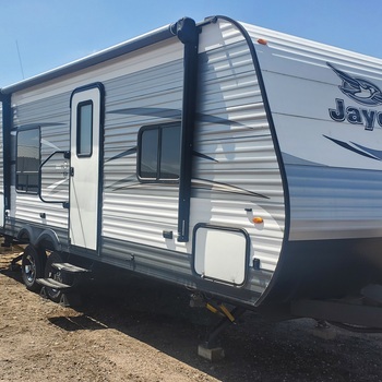 Thumbnail of RV