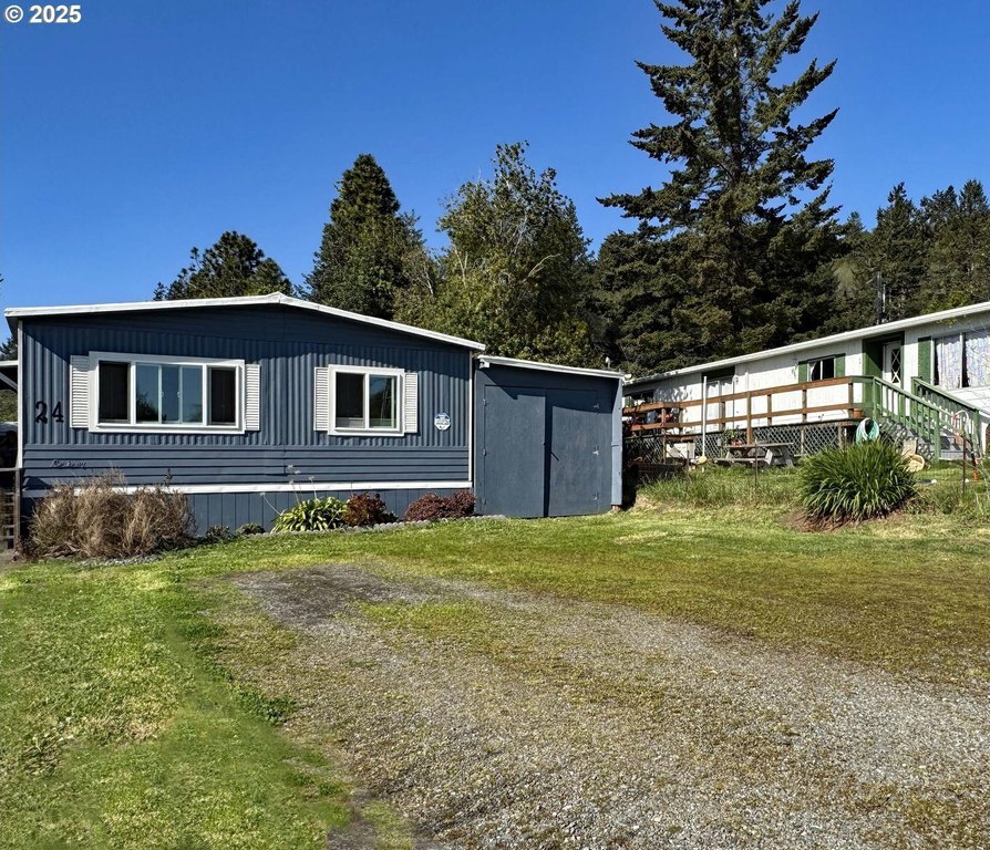 Photo of Mobile Home