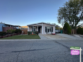 Thumbnail of mobile home