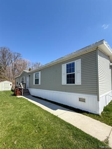Photo of Mobile Home
