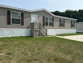Thumbnail of mobile home