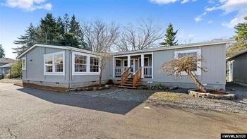 Thumbnail of mobile home