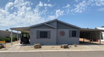 Thumbnail of mobile home