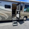RV for Sale: 2005 Adventurer 33V
