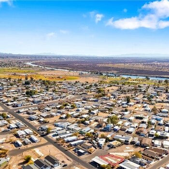 Thumbnail of mobile home lot