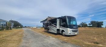 Thumbnail of RV