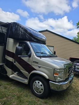 Thumbnail of RV