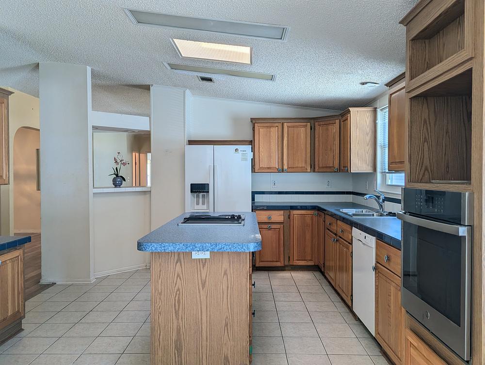 Strawberry Ridge Village