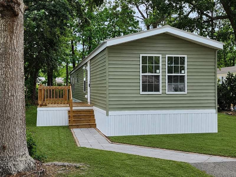 Photo of Mobile Home