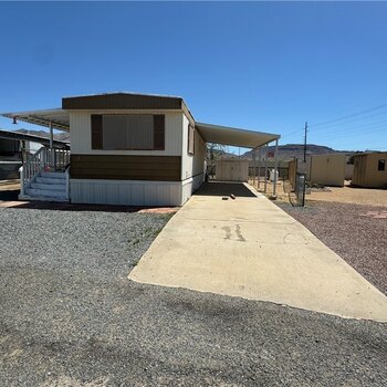 Thumbnail of mobile home