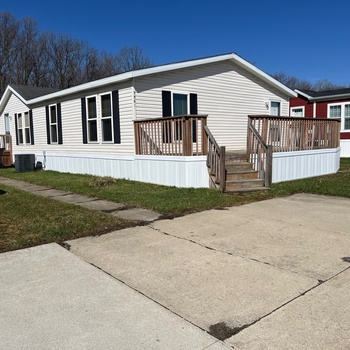 Thumbnail of mobile home