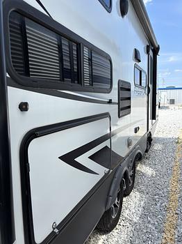 Thumbnail of RV