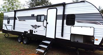 Thumbnail of RV