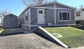 Photo of FOR SALE BEAUTIFUL 2 BEDROOM, 2 BATHS MANUFACTURED HOME IN GOLDEN, CO