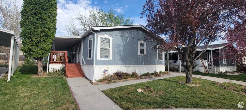 Photo of Mobile Home