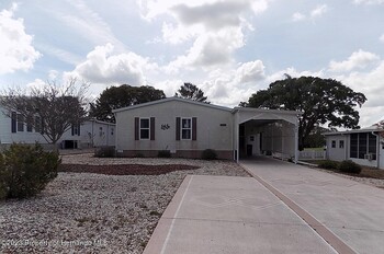 Thumbnail of mobile home