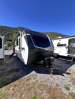 Thumbnail of RV